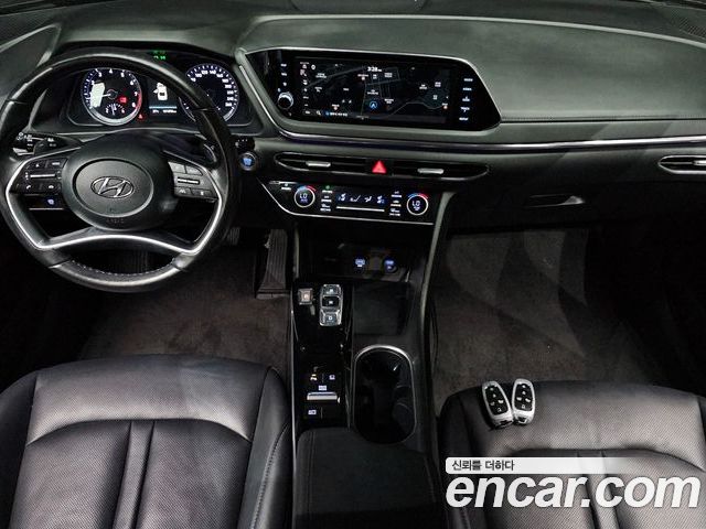 Hyundai Sonata 2023 — фото 10