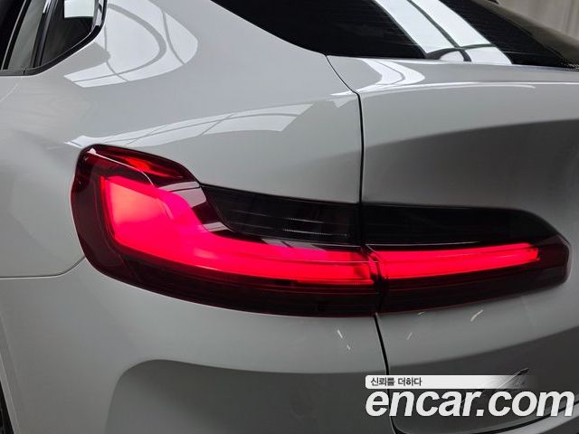 BMW X4 2025 — фото 9