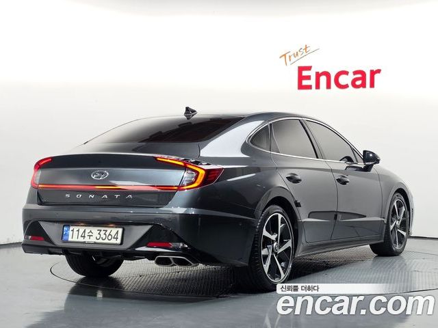 Hyundai Sonata 2023 — фото 2