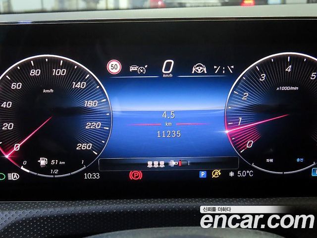 Mercedes-Benz CLA 2024 — фото 10