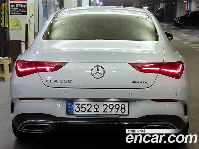 Mercedes-Benz CLA 2024 — фото 4