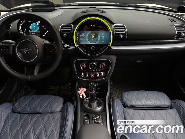 MINI Clubman 2023 — фото 10