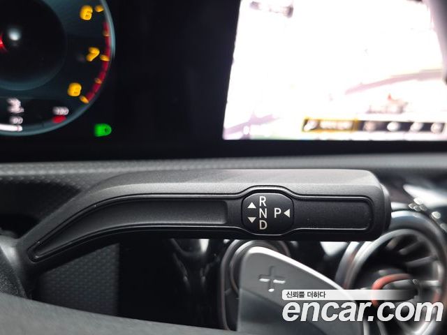 Mercedes-Benz CLA 2023 — фото 9