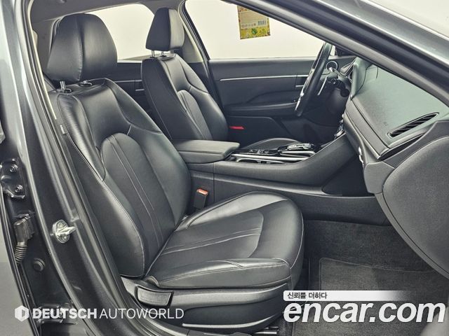 Hyundai Sonata 2022 — фото 10