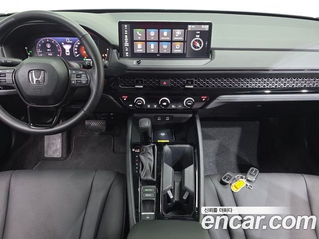 Honda Accord 2024 — фото 10