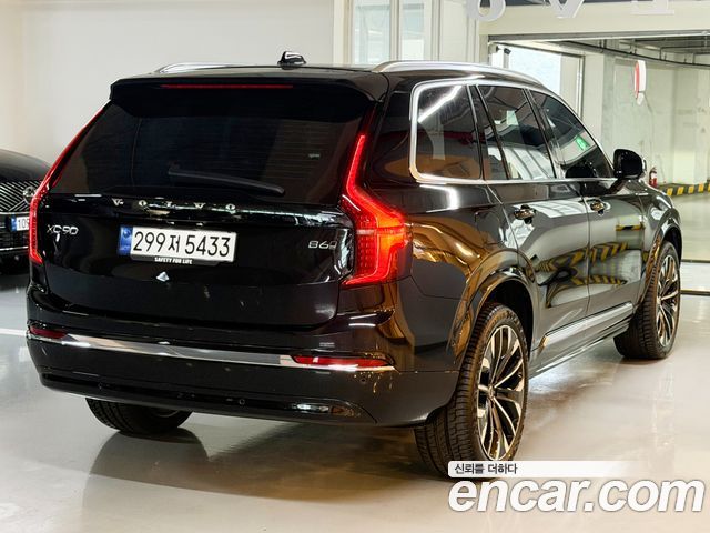 Volvo XC90 2026 — фото 2