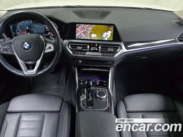BMW 3 Series 2022 — фото 10