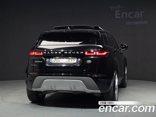 Land Rover Range Rover Evoque 2022 — фото 4