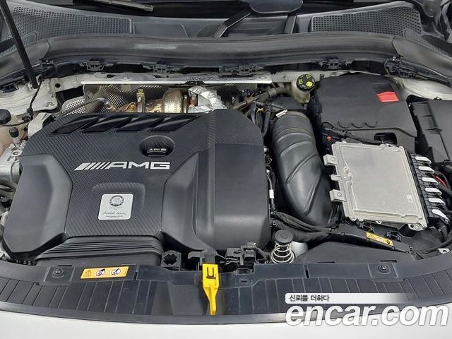 Mercedes-Benz GLA 2023 — фото 6