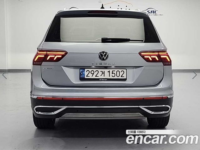Volkswagen Tiguan 2022 — фото 4
