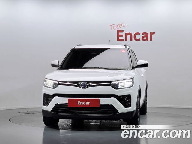 SsangYong Tivoli 2023 — фото 3