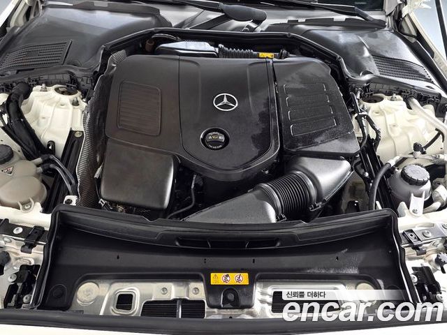 Mercedes-Benz C-Class 2022 — фото 6
