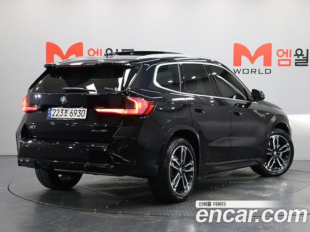 BMW X1 2024 — фото 3