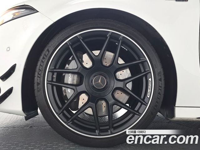 Mercedes-Benz A-Class 2022 — фото 5