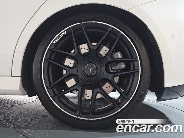 Mercedes-Benz A-Class 2022 — фото 7