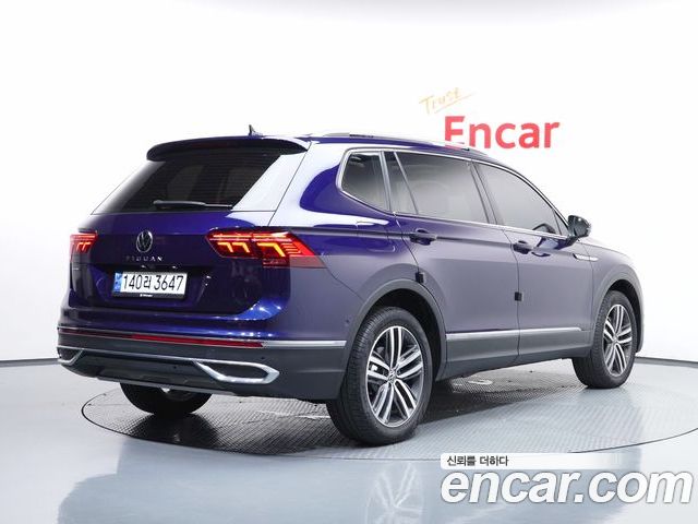 Volkswagen Tiguan 2023 — фото 2