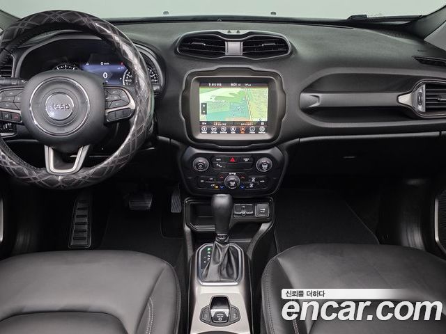 Jeep Renegade 2022 — фото 10