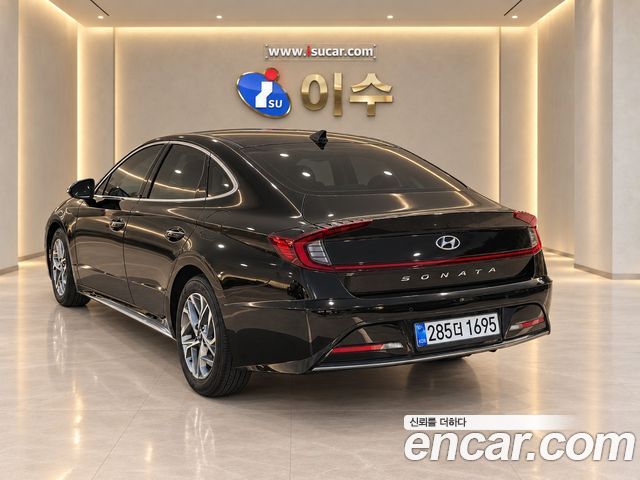 Hyundai Sonata 2022 — фото 4