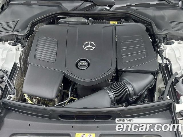 Mercedes-Benz C-Class 2026 — фото 6