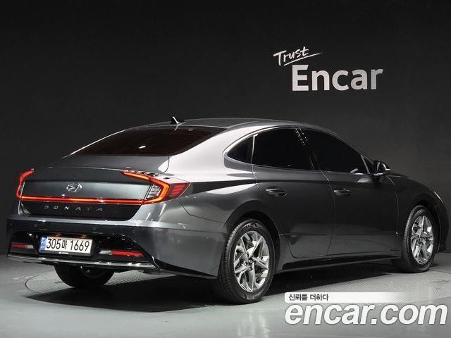 Hyundai Sonata 2022 — фото 2