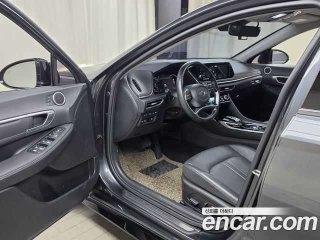 Hyundai Sonata 2023 — фото 10