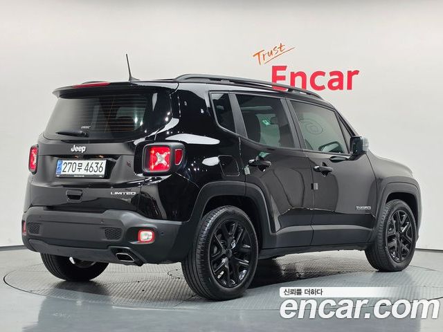 Jeep Renegade 2022 — фото 2