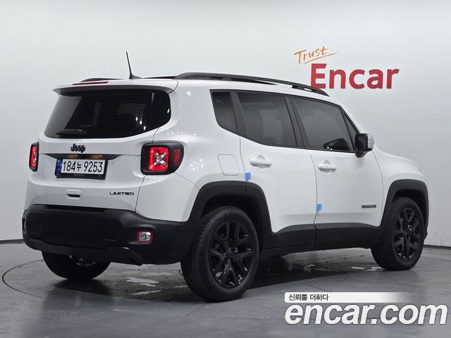 Jeep Renegade 2022 — фото 2