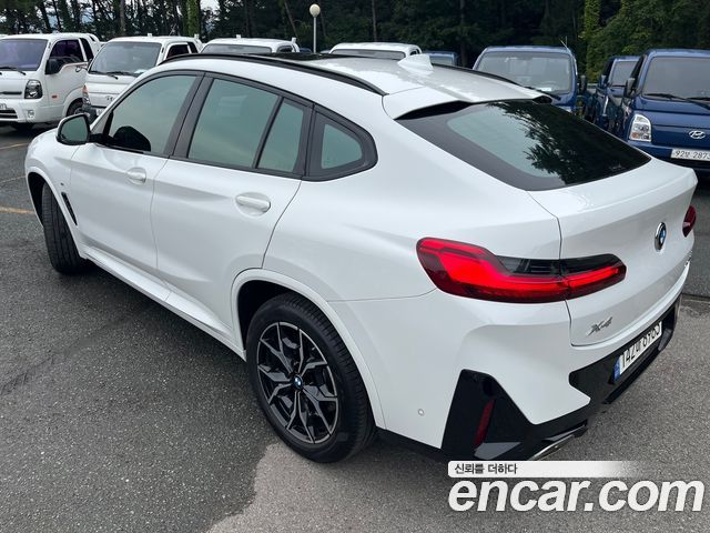 BMW X4 2022 — фото 5