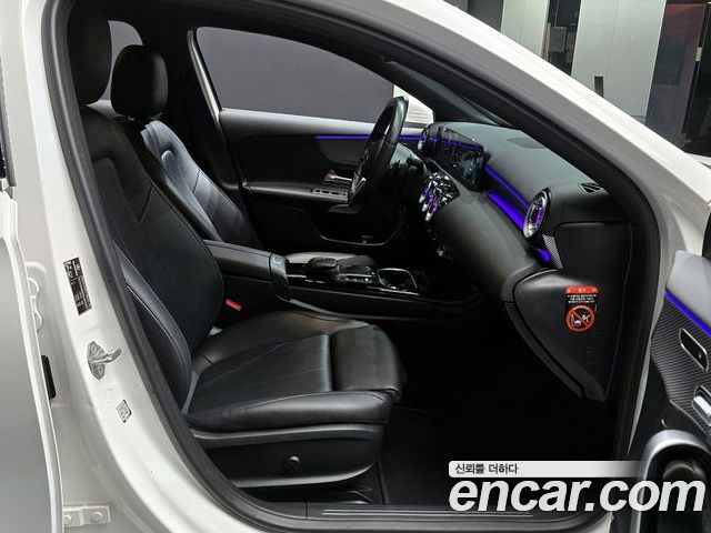 Mercedes-Benz A-Class 2023 — фото 10