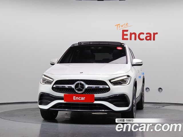 Mercedes-Benz GLA 2023 — фото 3