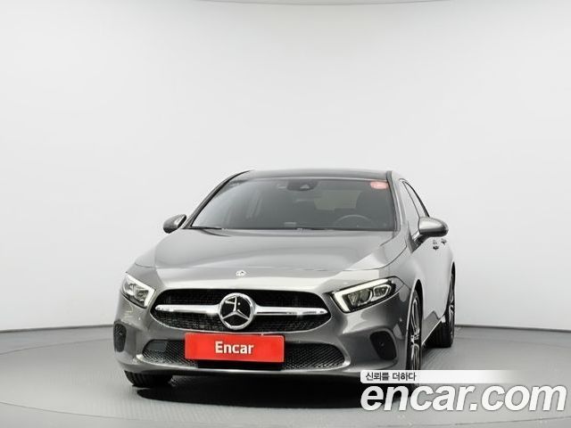 Mercedes-Benz A-Class 2022 — фото 3