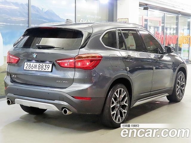 BMW X1 2022 — фото 2