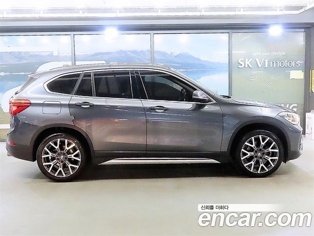 BMW X1 2022 — фото 5
