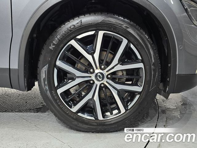 Renault Samsung QM6 2023 — фото 7