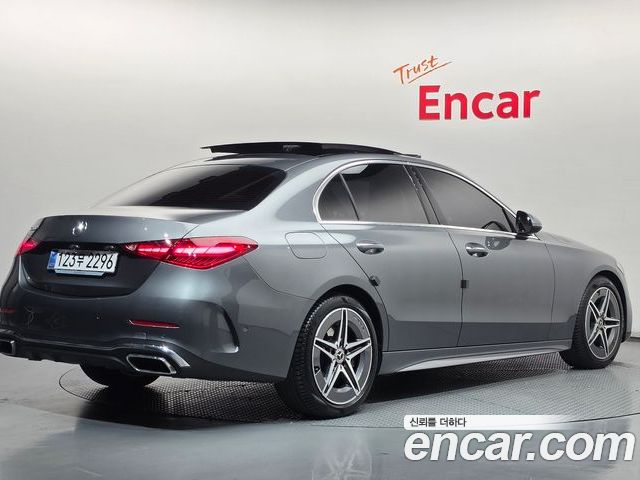 Mercedes-Benz C-Class 2025 — фото 2