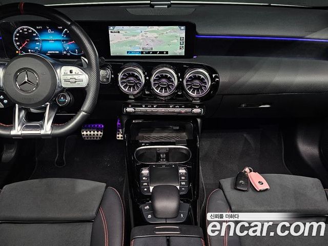 Mercedes-Benz A-Class 2023 — фото 10
