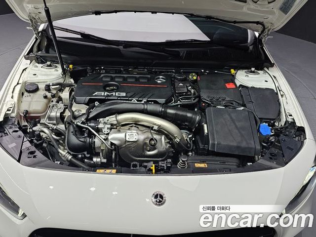 Mercedes-Benz A-Class 2023 — фото 6