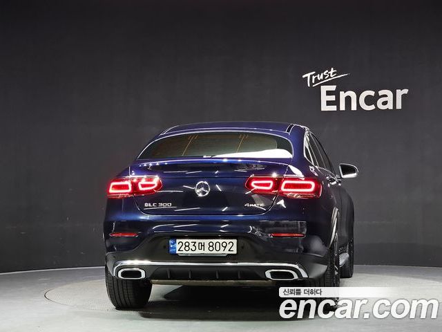 Mercedes-Benz GLC 2023 — фото 4