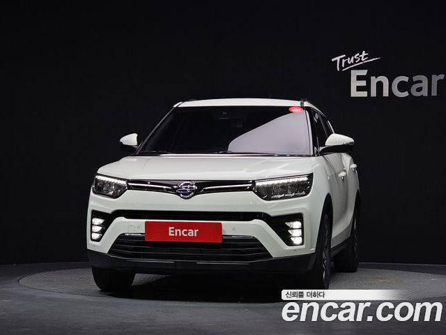 SsangYong Tivoli 2022 — фото 3