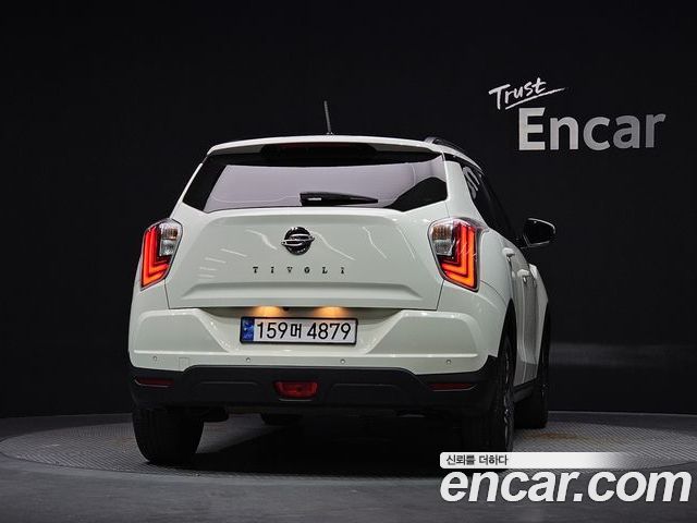 SsangYong Tivoli 2022 — фото 4