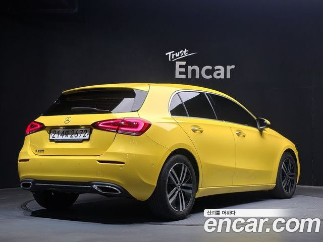 Mercedes-Benz A-Class 2022 — фото 2