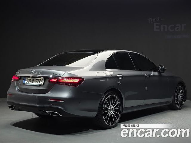 Mercedes-Benz E-Class 2023 — фото 2