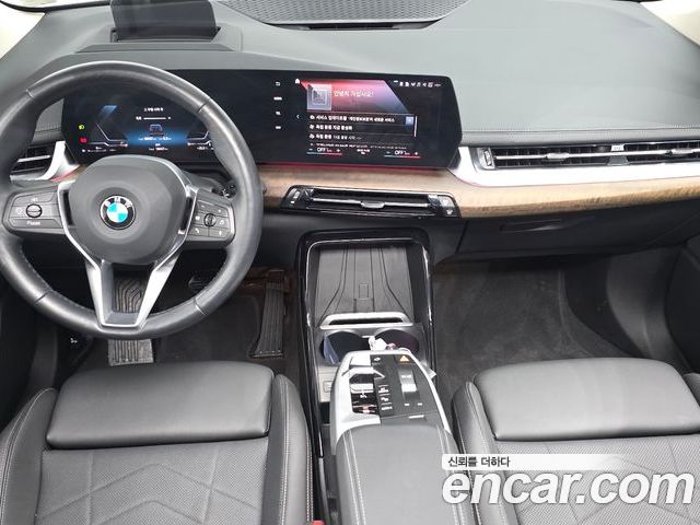 BMW 2 Series 2023 — фото 10
