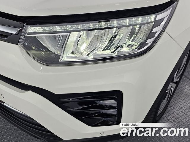 SsangYong Tivoli 2022 — фото 8