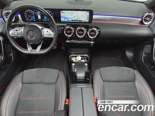 Mercedes-Benz CLA 2023 — фото 7
