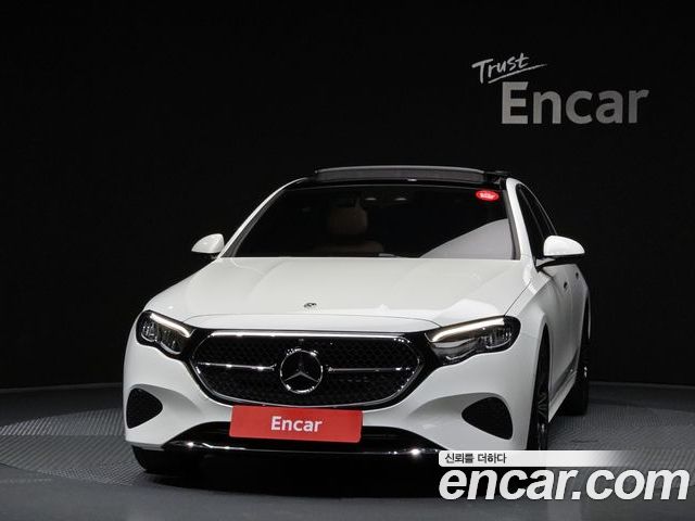 Mercedes-Benz E-Class 2025 — фото 3