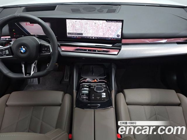 BMW 5 Series 2026 — фото 10
