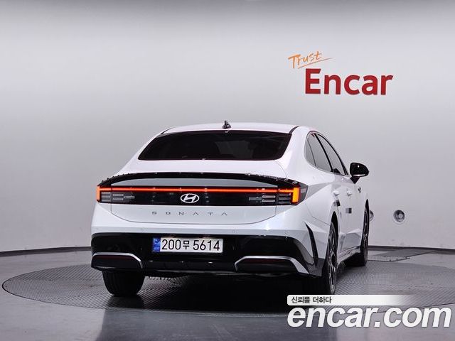 Hyundai Sonata 2024 — фото 4
