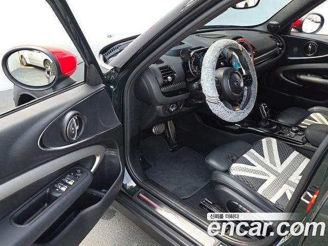 MINI Clubman 2023 — фото 10