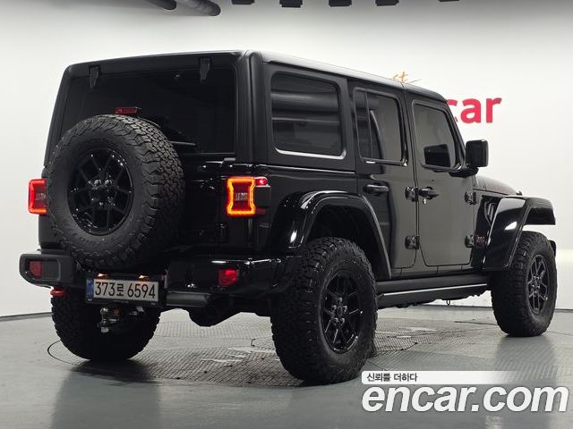 Jeep Wrangler 2025 — фото 2